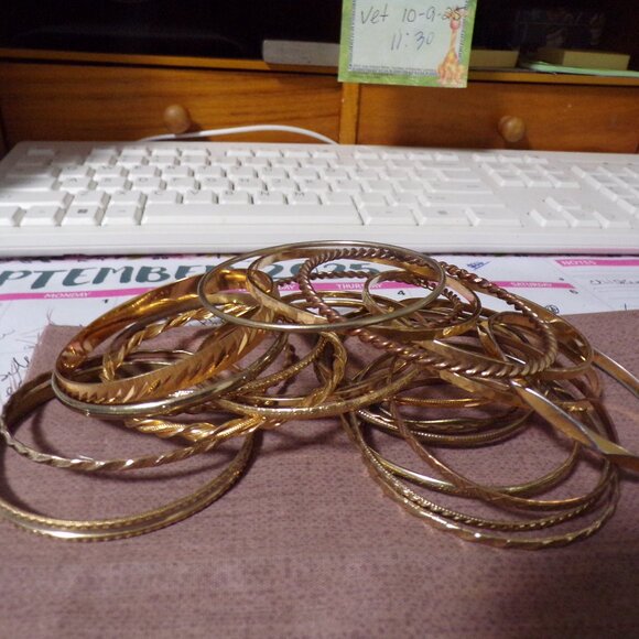 bangle bracelet lot - Picture 1 of 2